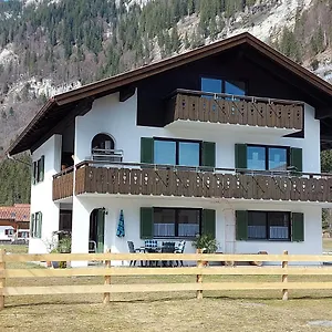  Apartment Sonnenberg